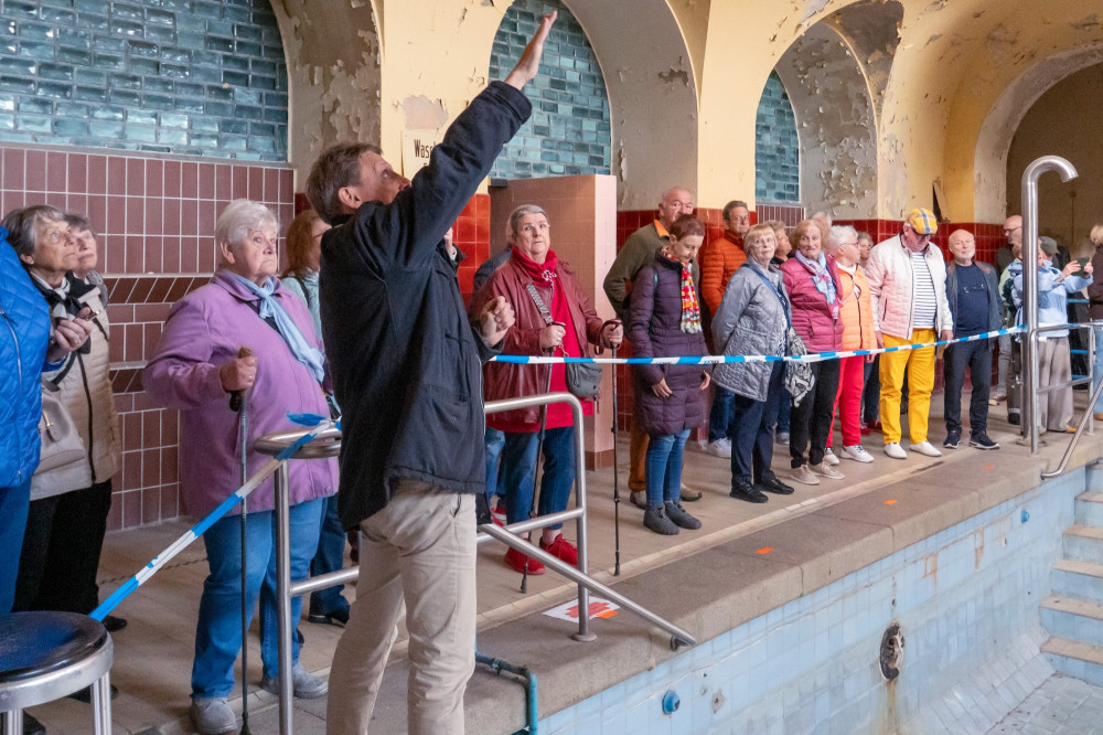 2026_11_04_Stadtbad_Thorsten_Wolf-36.jpg